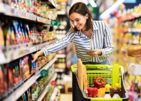 Revolutionering af detailhandel og hospitality med POS- og kiosk-applikationer - I dagens hurtige detail- og hospitality-industrier spiller POS-løsninger og kiosksystemer en væsentlig rolle i at strømline driften og forbedre kundeoplevelser. Fra touchskærm point-of-sale systemer til 27-tommers kioskterminaler imødekommer disse teknologier forskellige forretningsbehov og sikrer effektivitet og pålidelighed.